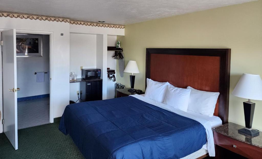 Nittany Budget Motel photo
