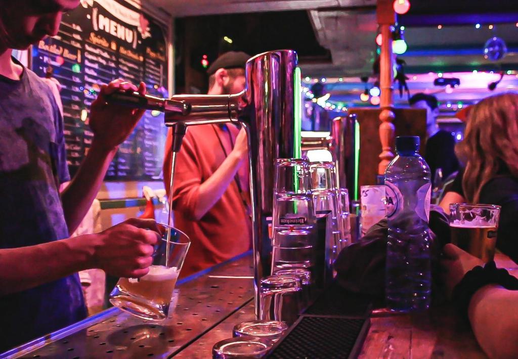 Bar/lounge