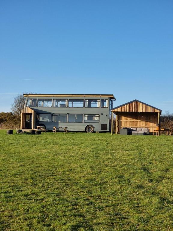 Dawel Nos Glamping, Sarnau