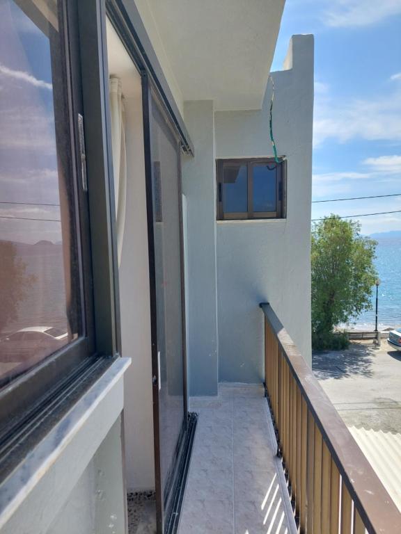 ROOMS in FRONT OF THE SEA FANIA 2 photo