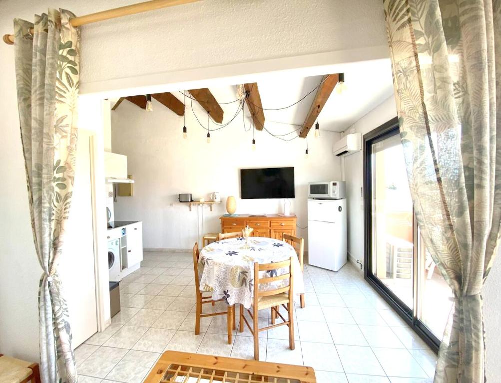 Appartement charmant à Saint-Cyprien Plage - 34 m² + Terrasse - 2