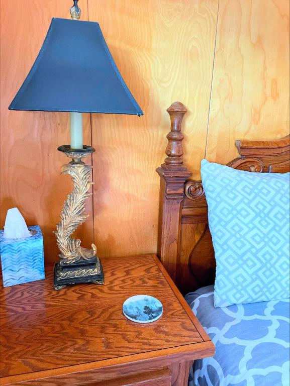 Hillcrest Inn & Motel photo