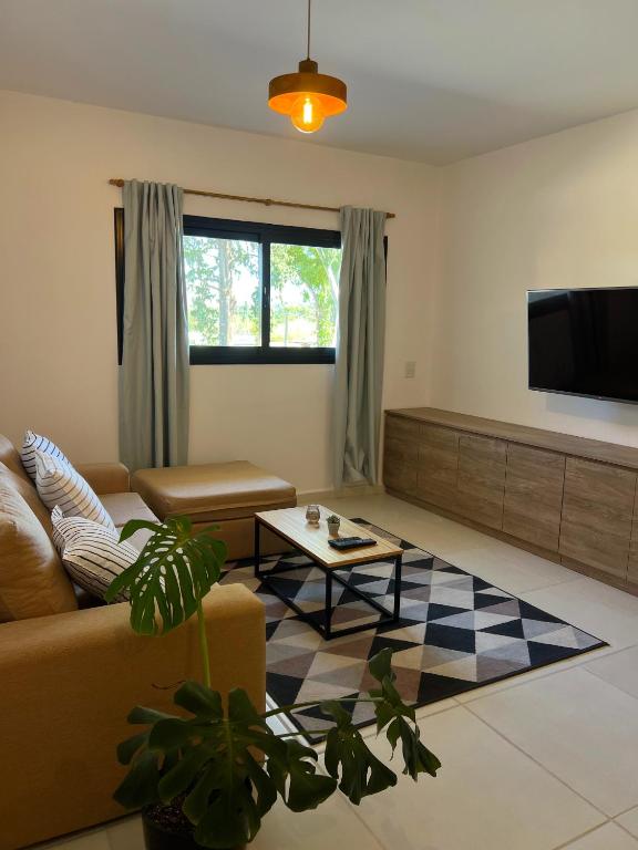 KIRA HAUS II , North Green - 1