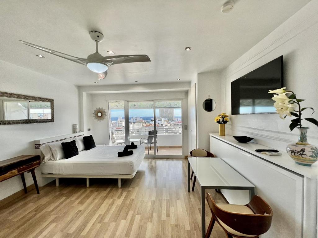 Riscal 9 by United Renters, Alicante