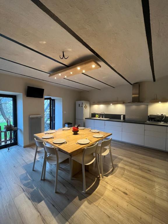 Spacious town house in the center of le Bourg d'Oisans - 2