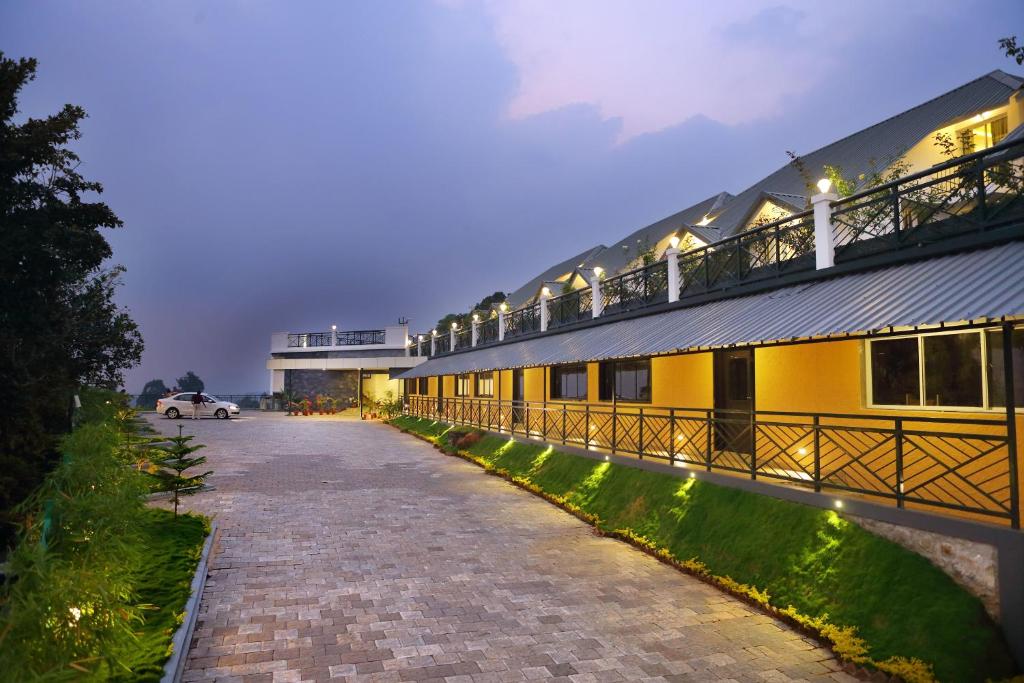 Munnar Tea Hills Resort (MTHR), Munnar 2024 Updated Prices, Deals