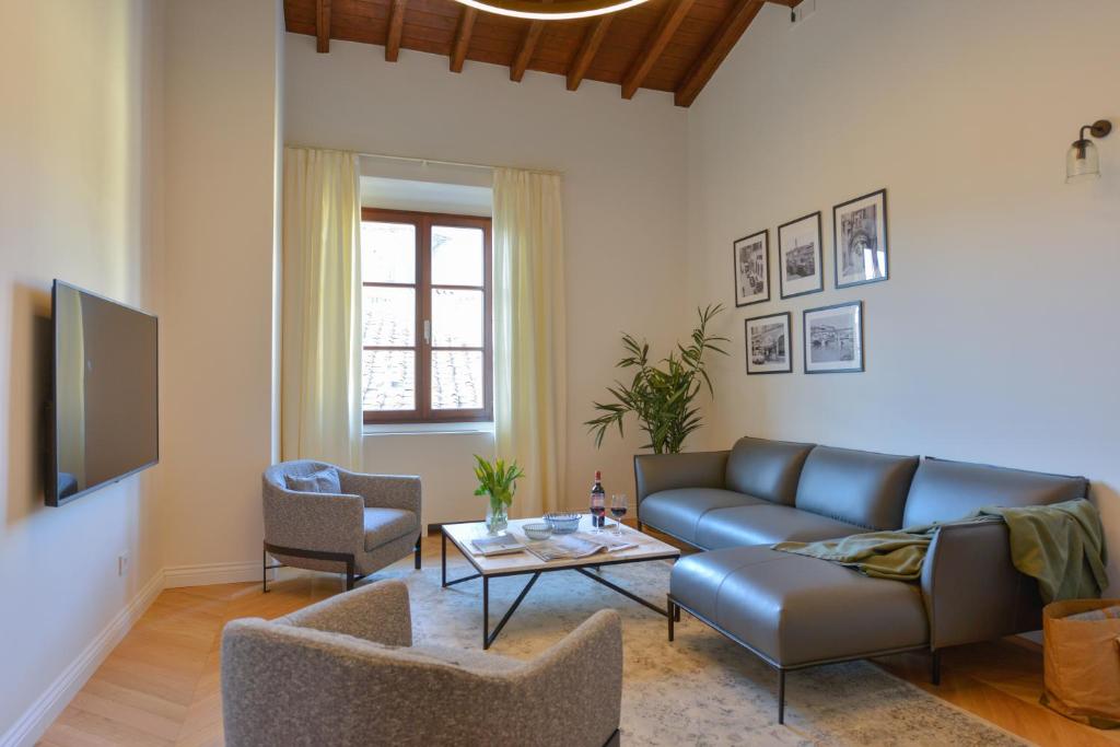 Windows on Dome Luxury Rooftop, Florencie