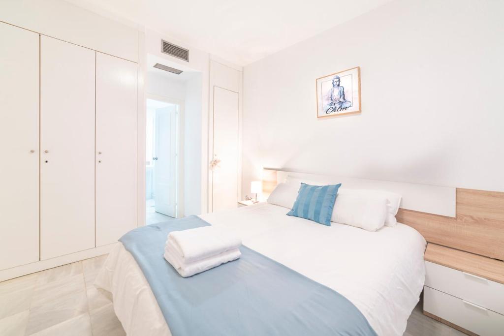 Alohamundi Arjona II, Sevilla