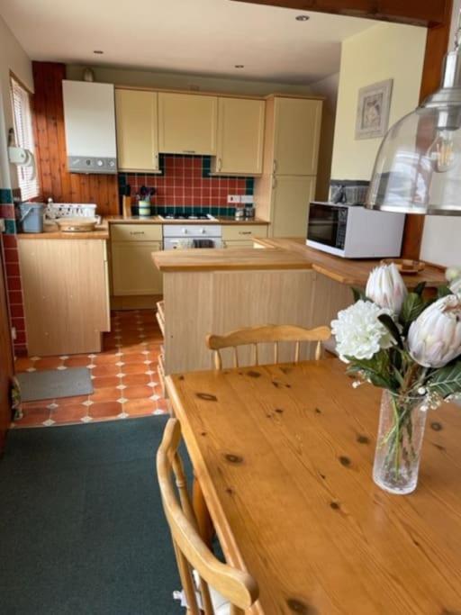 32 Maescurig, Newport photo 3