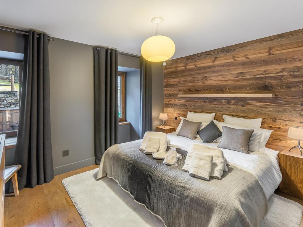 Chalet de prestige au cœur de Saint Martin de Belleville, à quelques pas des pistes - 4