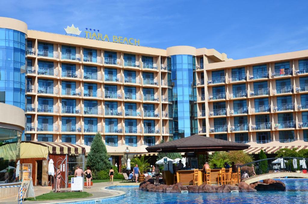 Tiara Beach - All Inclusive — Hotel building in Sunny Beach, Burgas Region
