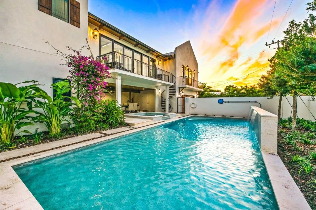 The Big Top, Bailey Hall