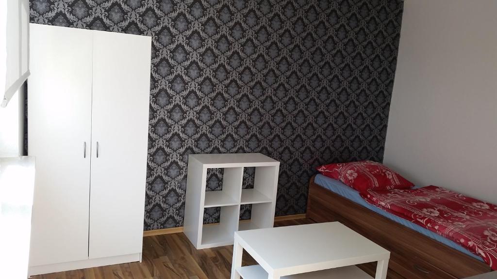 Frankfurt Airport & Fair Apartment photo