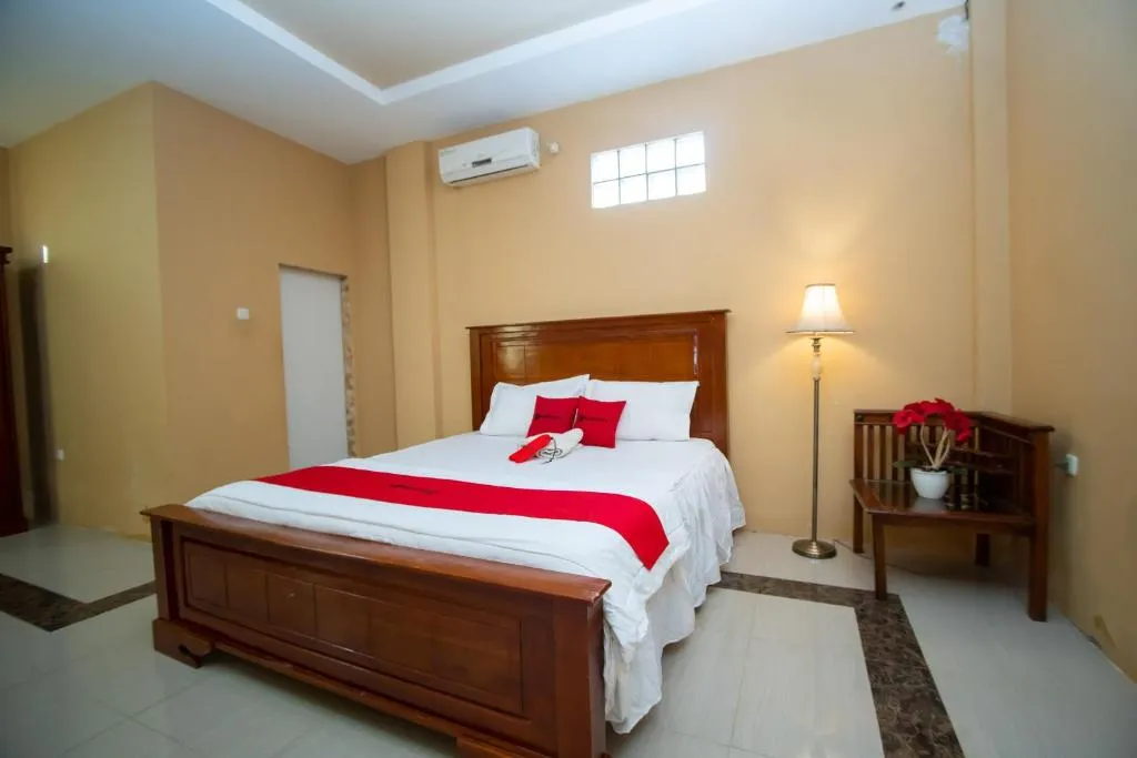 RedDoorz Syariah @ Jalan Gajah Mada Meulaboh, hotel en Meulaboh