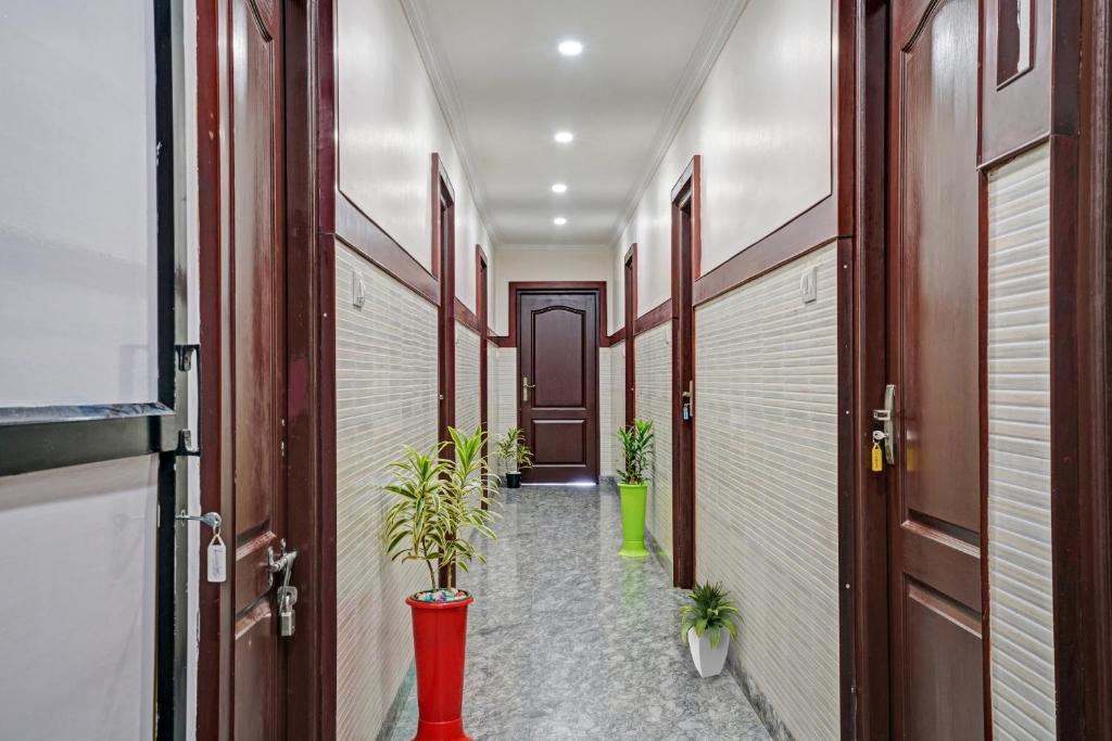 Flagship 701607 Mezban Grand Suites photo