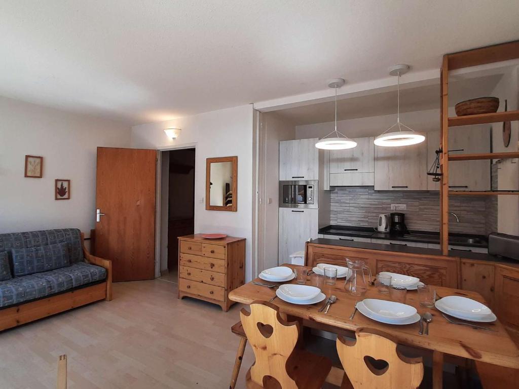 Bel appartement 3 pièces pour 7 pers avec balcon, Montgenèvre - FR-1-330D-126 - 1