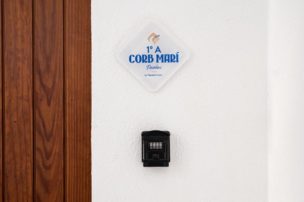 Corb Mari Beach photo