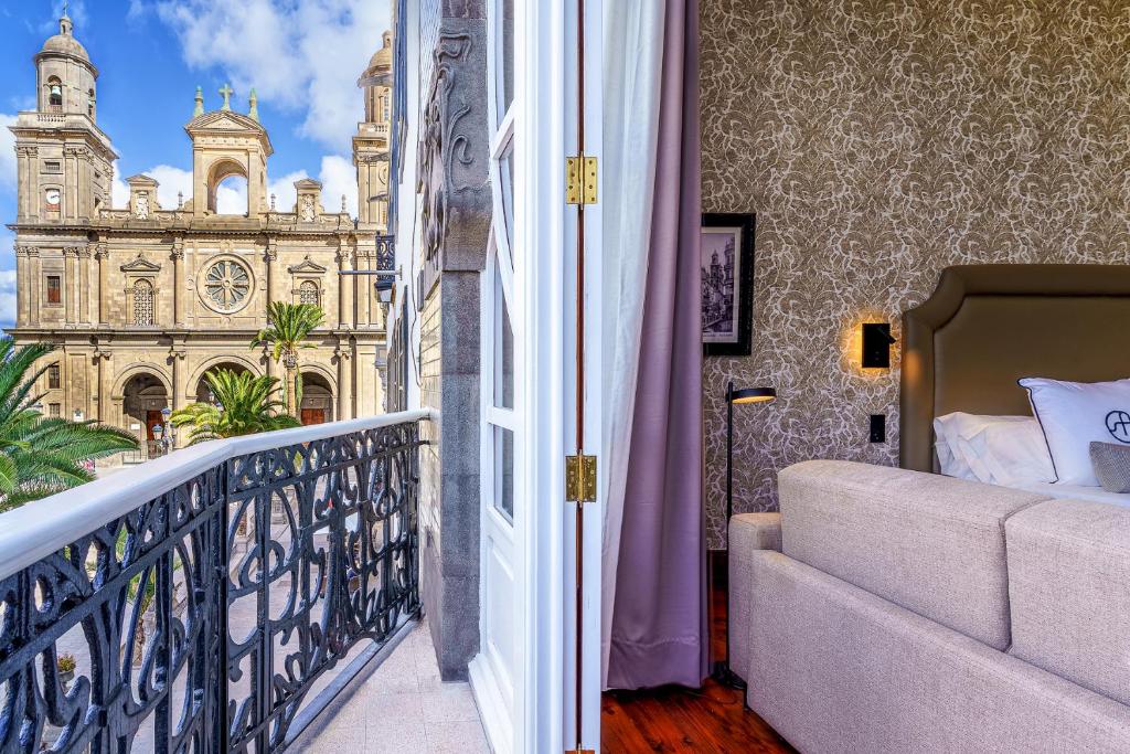 Boutique Hotel Cordial Plaza Mayor de Santa Ana - 3