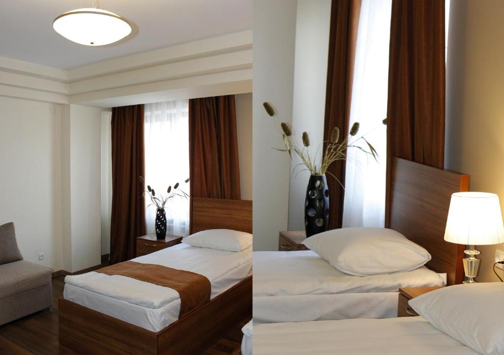 Quadruple Room with Private Bathroom, 5th Floor Guest House Yerevan in Yerevan