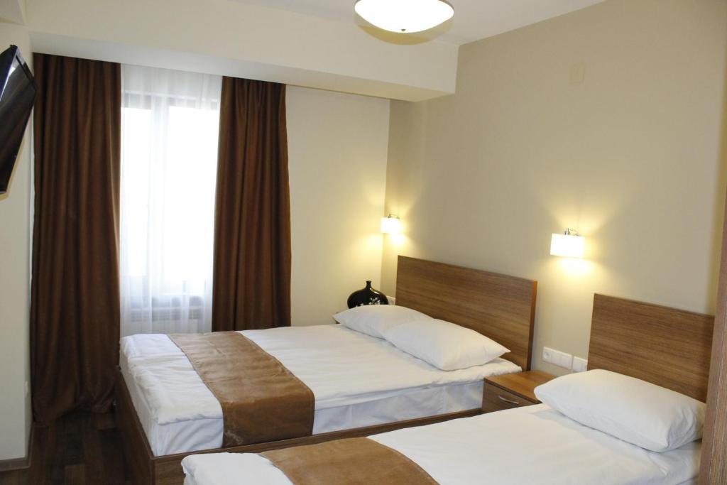 Triple Room with Private Bathroom