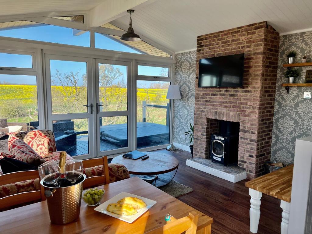 Brackenrigg Lodge, Felton