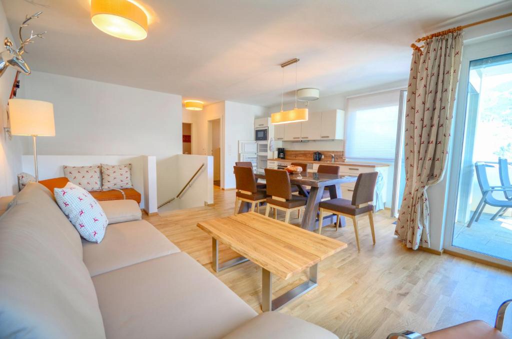 Apartment Konstanzia - by Alpen Apartments — Hotel in Zell Am See