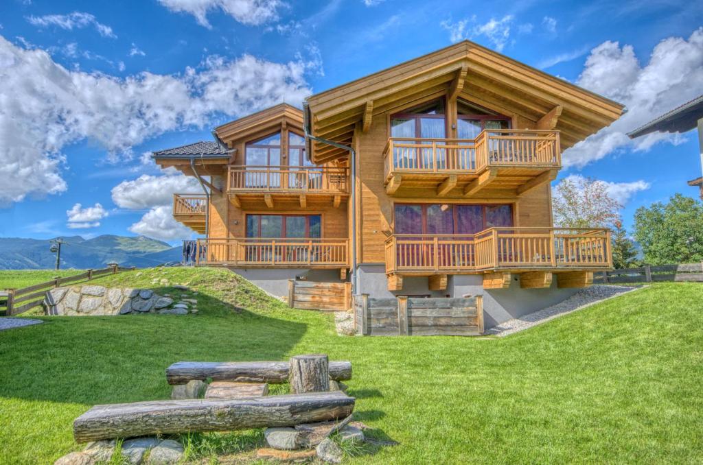 Ski-in Ski-out Chalet Maiskogel 13B - by Alpen Apartments - 3