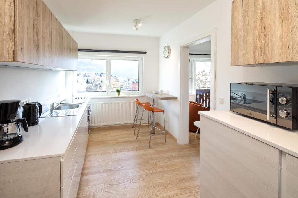 Mozart Top 2 - by Alpen Apartments - 5
