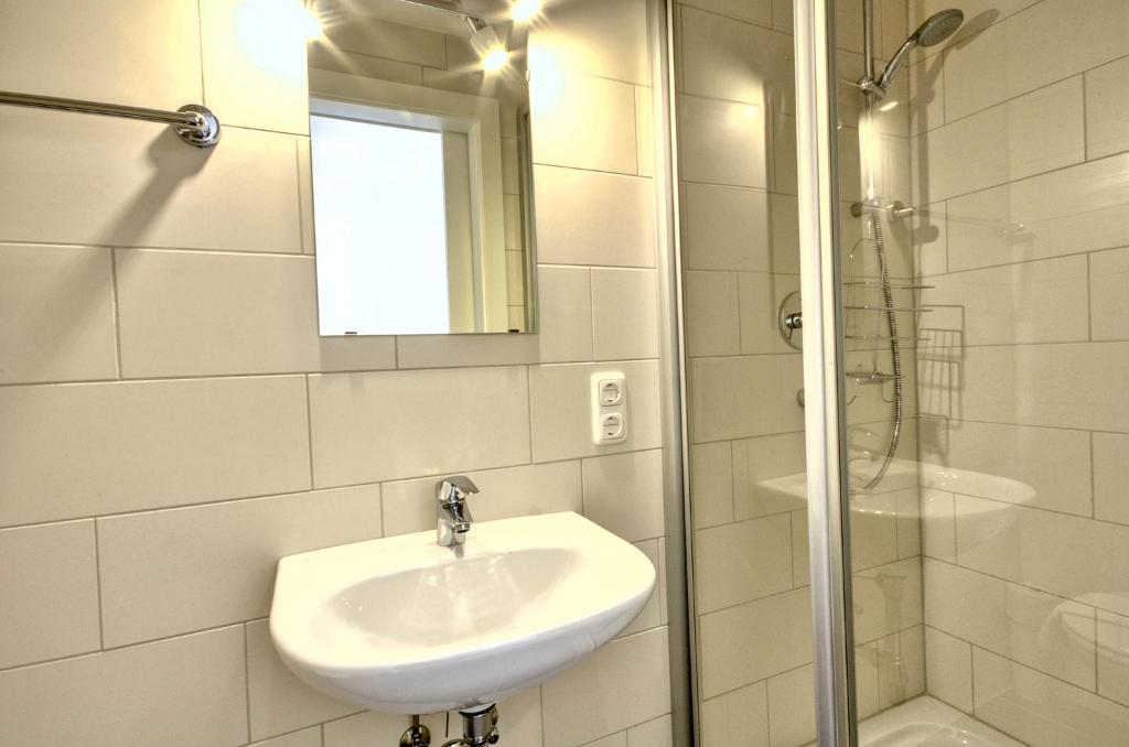 Villa Skilift-Seeblick - by Alpen Apartments photo