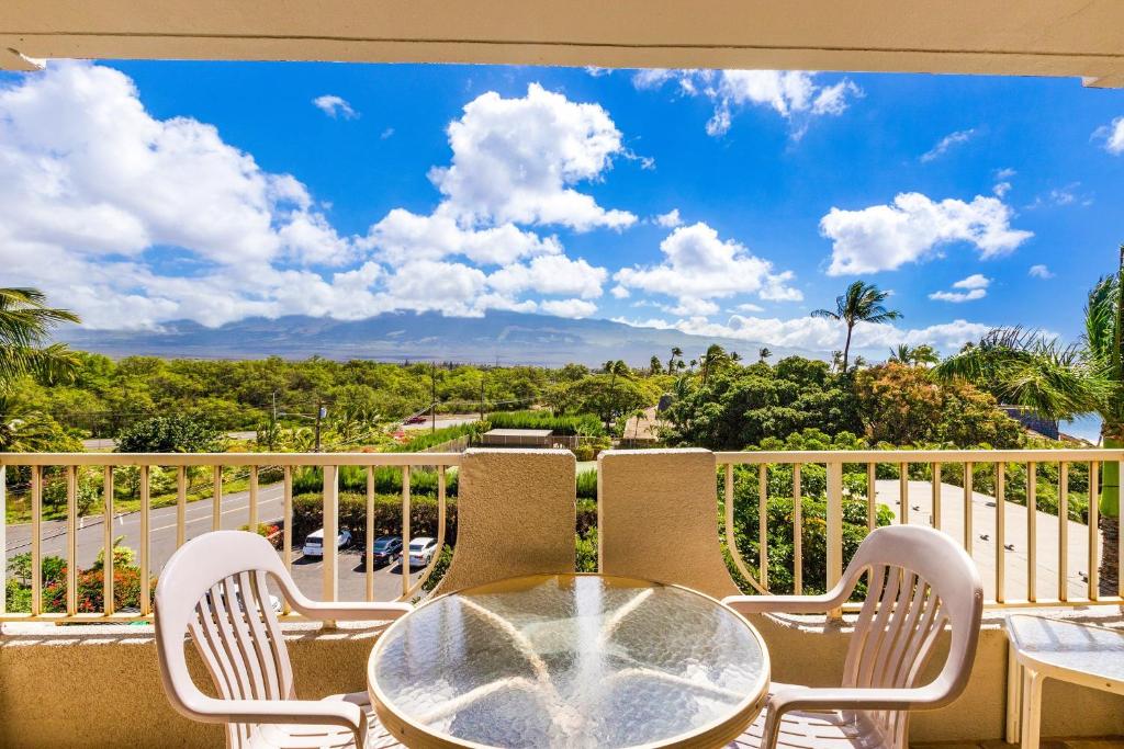 Nani Kai Hale 501, 1 Bedroom, Ocean Front, WiFi, Pool Access, Sleeps 4 photo
