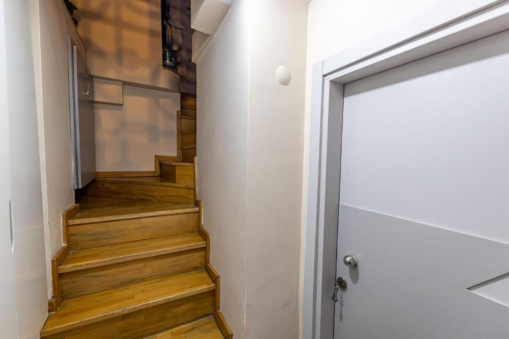 Calanthe Residence photo