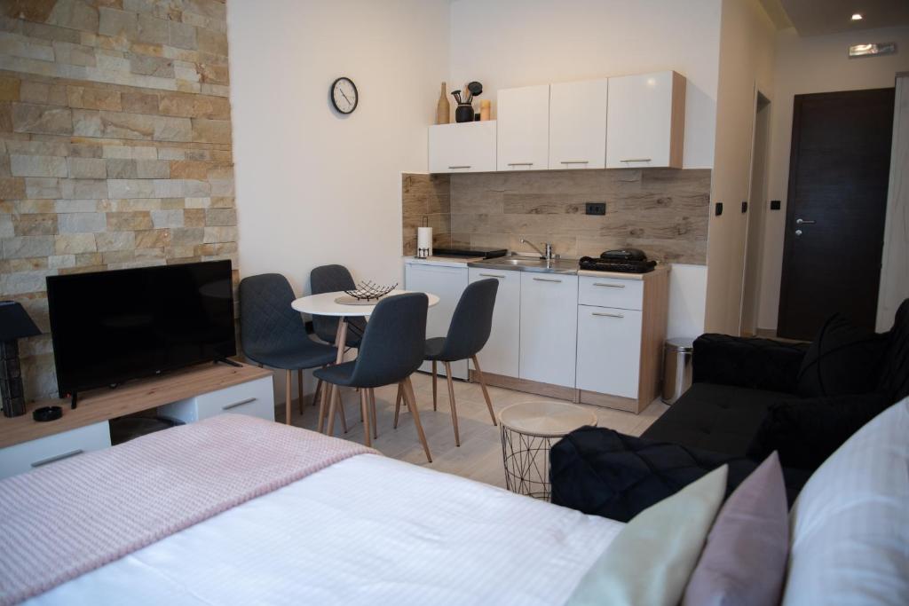 Milmari Nlux 74 - 5