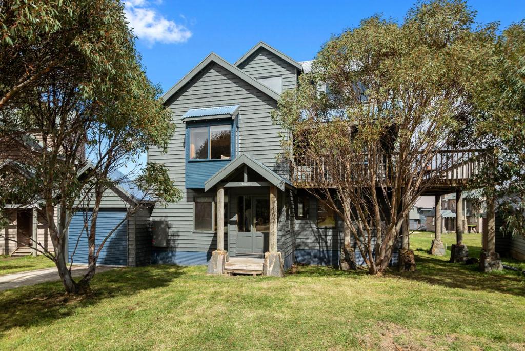 Tetleys, Dinner Plain