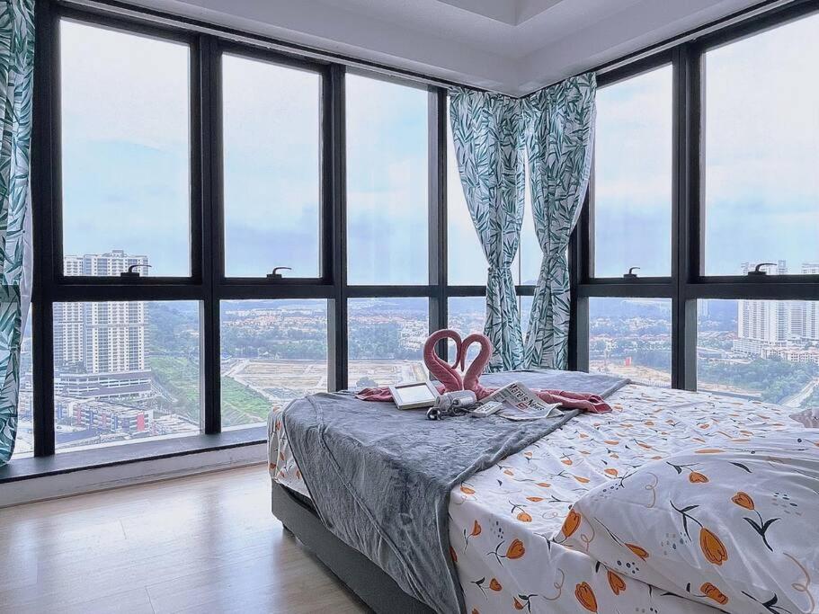 FREE Parking REVO 2 Bedrooms Bukit Jalil L28, Kuala Lumpur