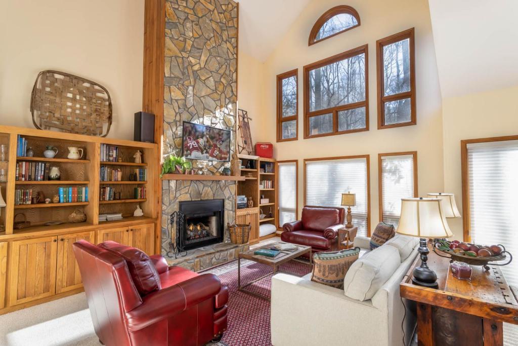 Creekside at Yonahlossee, Blowing Rock