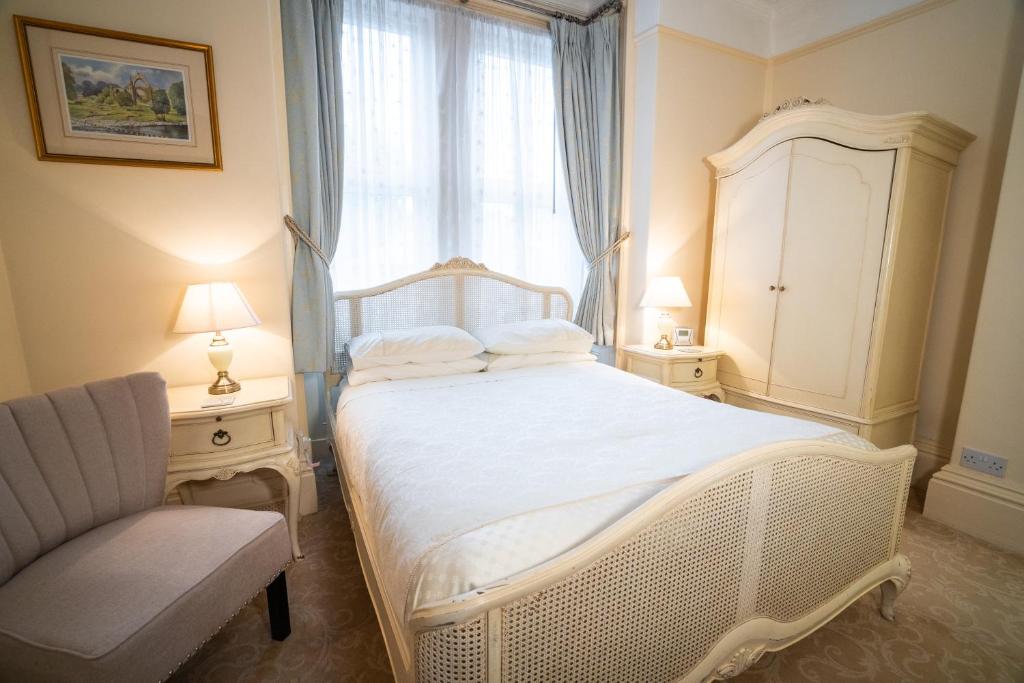 Barbican House — Hotel in York