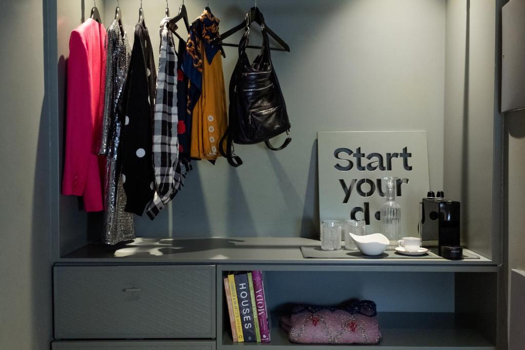 Chic & Basic dot - 5