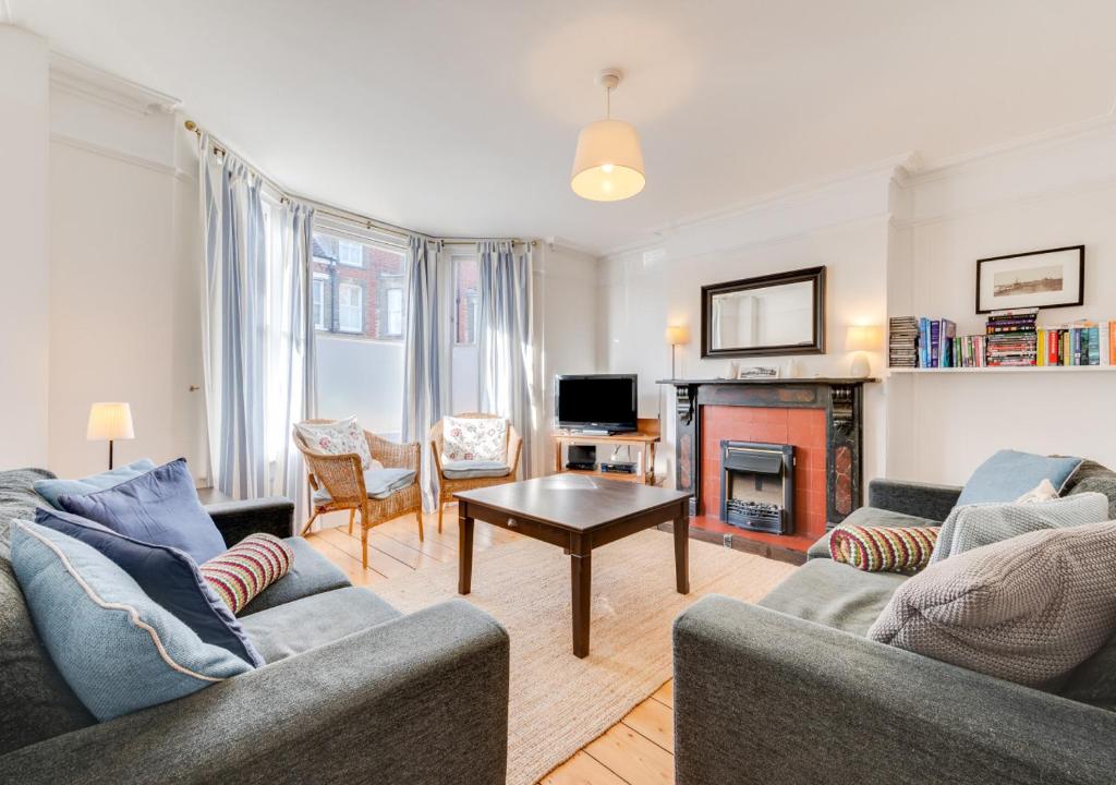 35 Stradbroke Road, Southwold