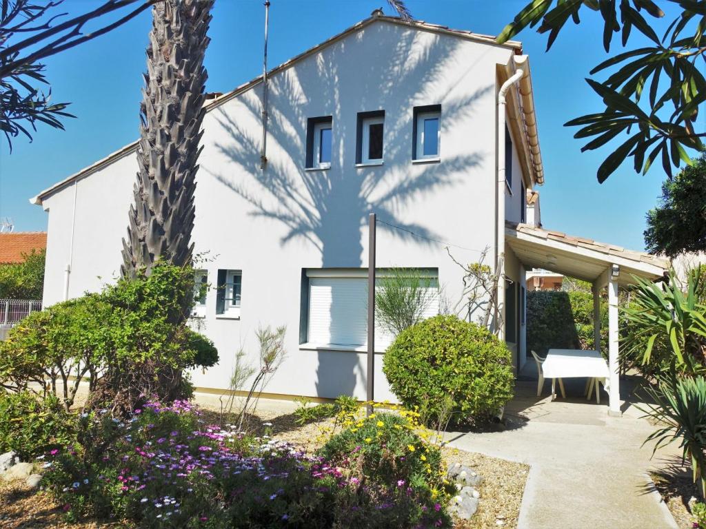 Holiday Home Les Vives by Interhome - 1