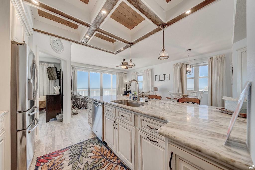 Celadon 209, Panama City Beach