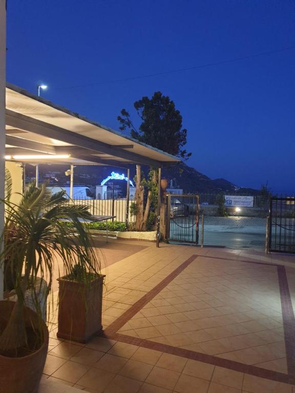 Hotel Mareluna Ischia photo