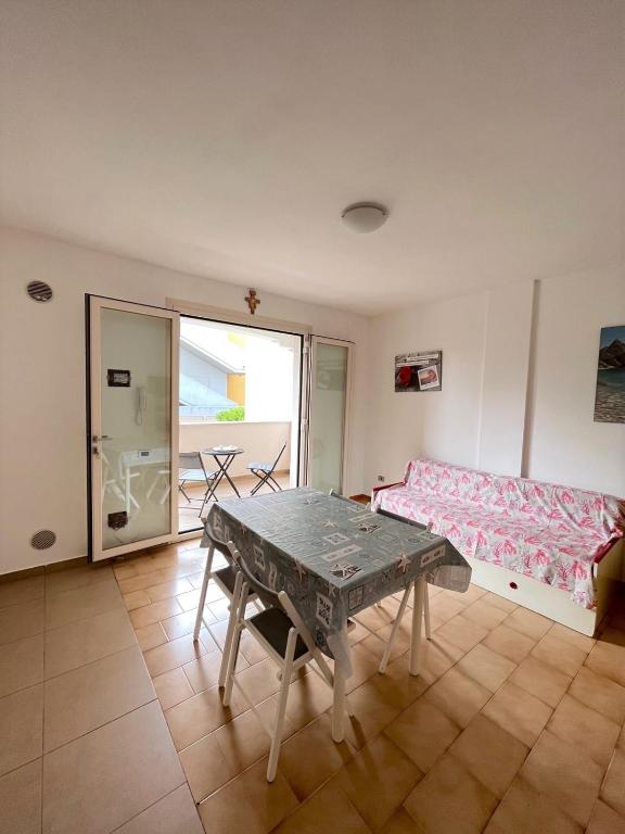 Bilo Pietro, vicino al mare - 3