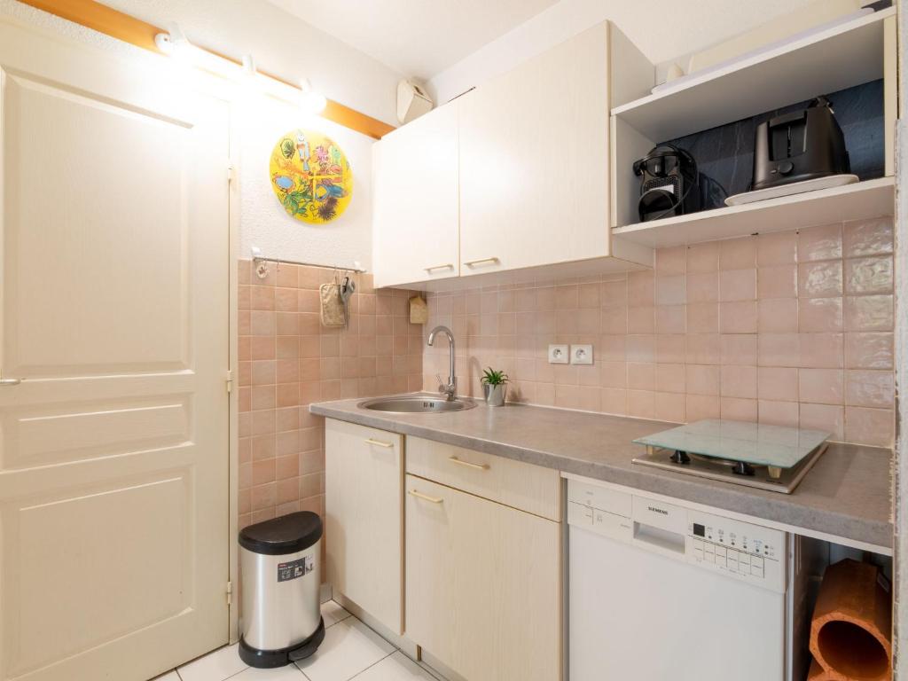 Apartment Le chant de la mer-1 by Interhome - 5