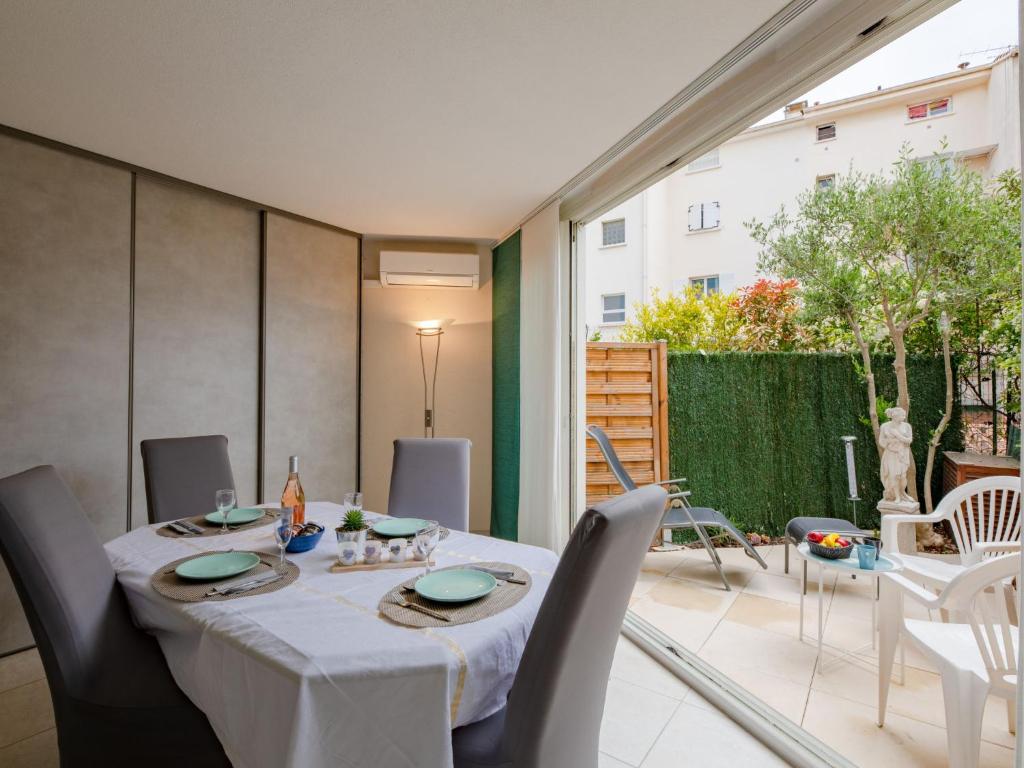 Apartment Le chant de la mer-1 by Interhome - 1