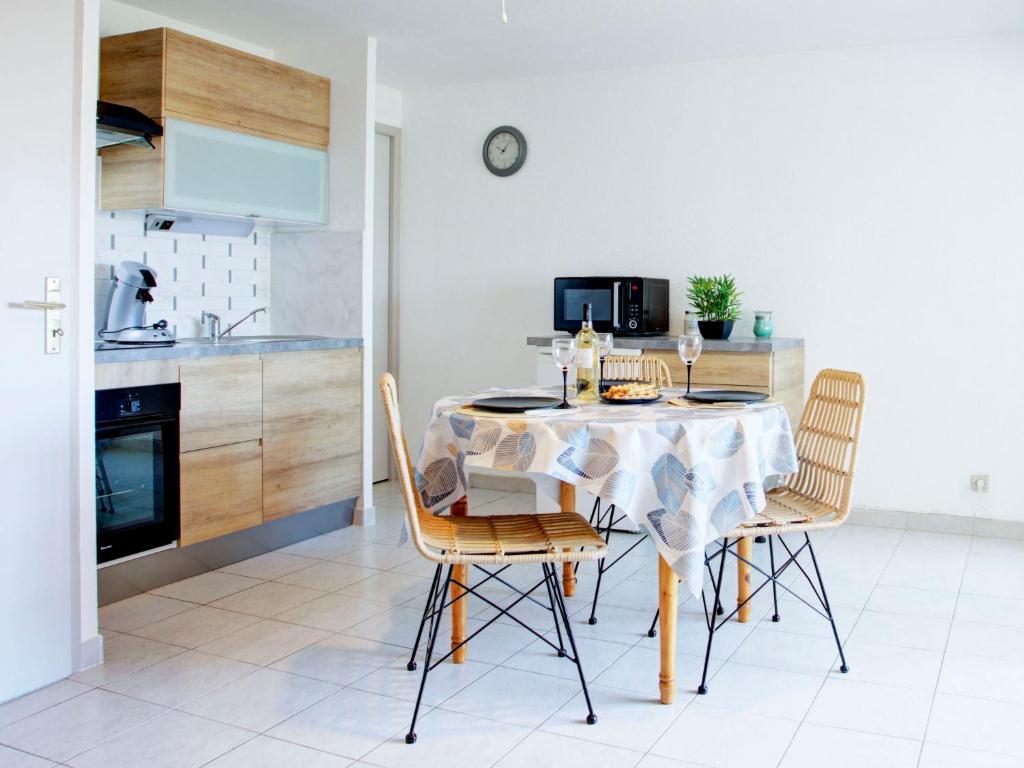 Apartment Les Mas de La Mer-18 by Interhome - 2