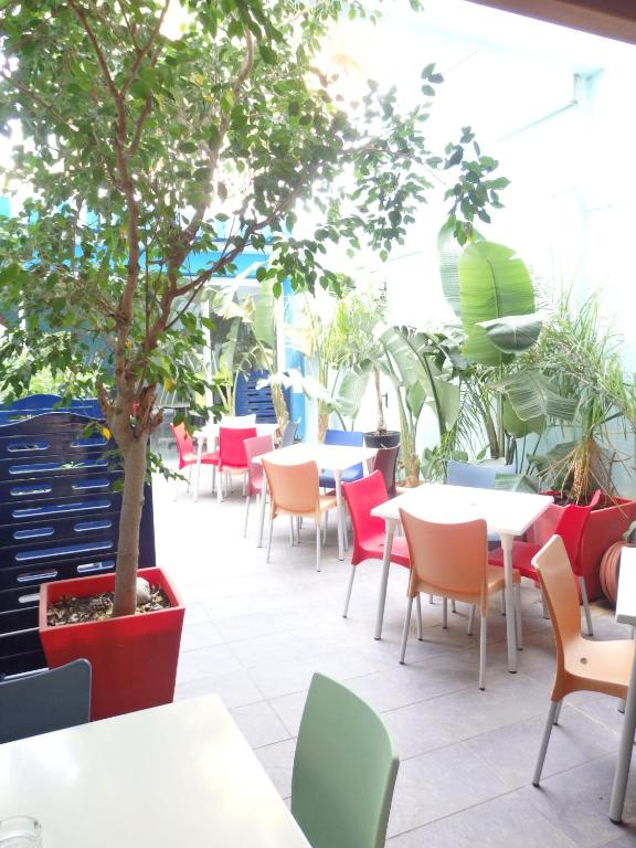 Parrots Sitges Hotel photo
