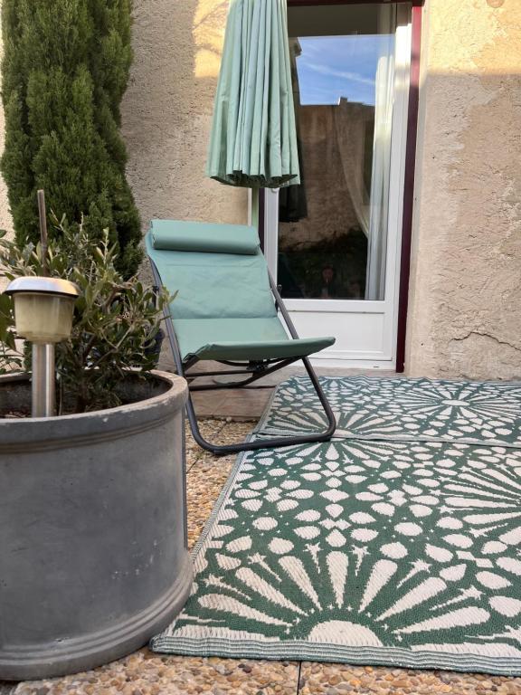 Sasha'blue-terrasse jardin-park-clim-piscine - 2