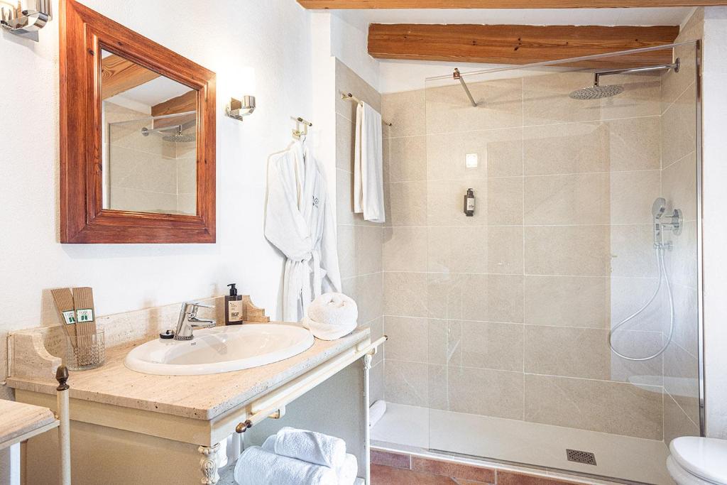 Hotel Nord Boutique — Hotel rooms in Estellencs, Balearic Islands