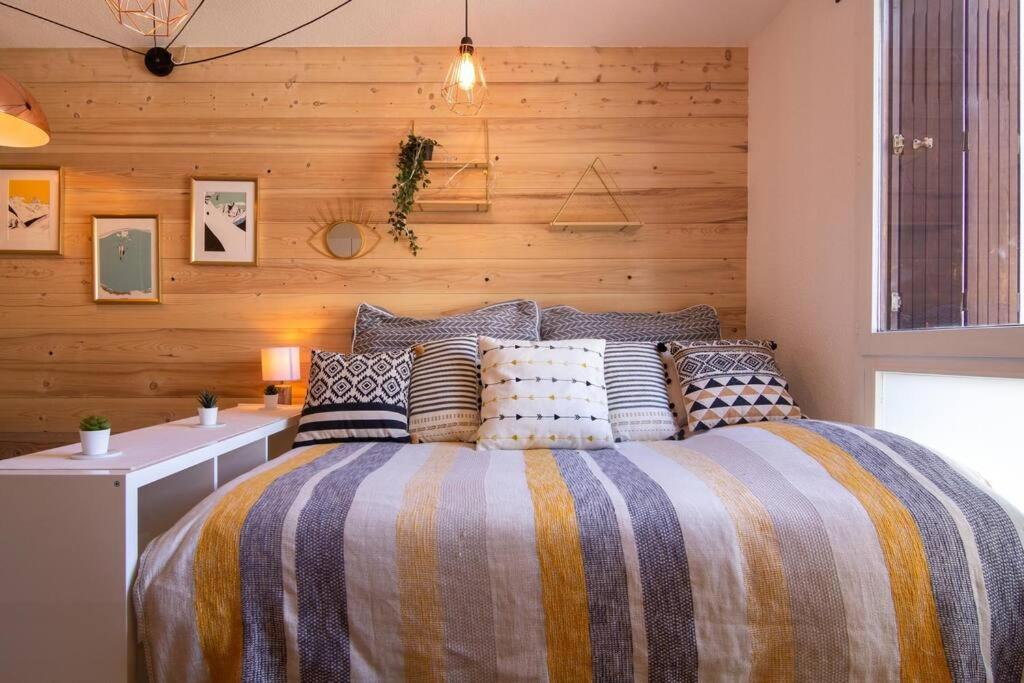 Chailloud - Modern Studio 2pax - Lively Area - TV Wifi - 3