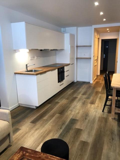 Appartement 2 chambres 5/7 pers proche centre commercial avec piscine - 4